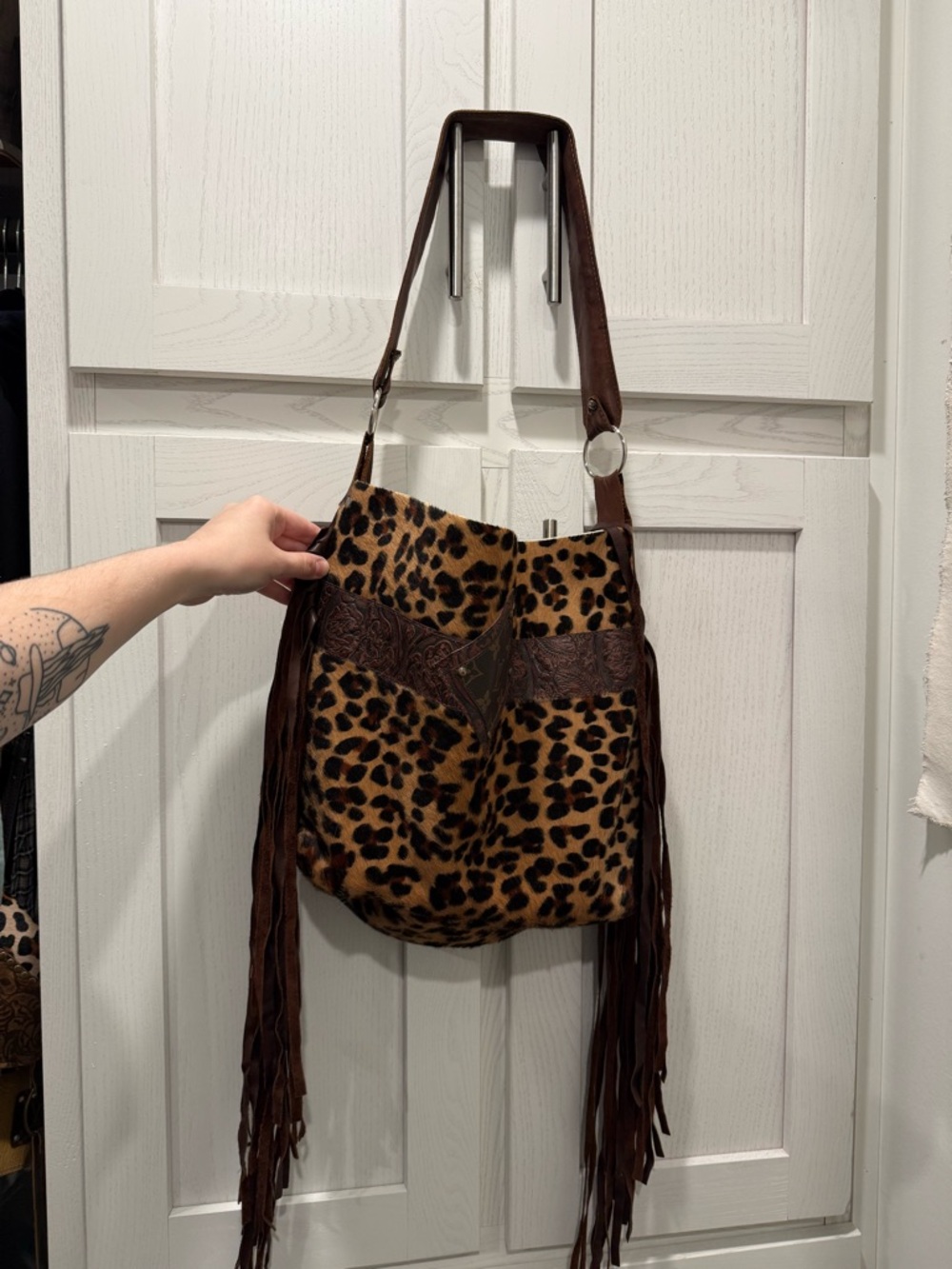 Leopard Print Fringe Shoulder Bag - Brown